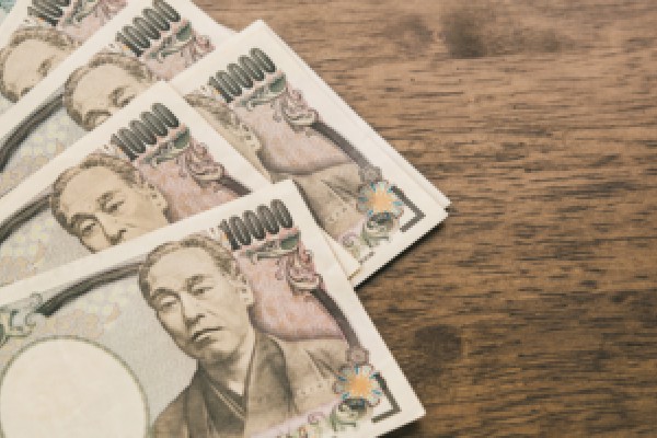 乌阿两国总统举行会谈 双方签署系列合作文件